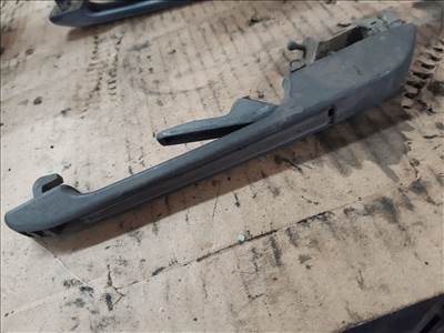 Audi 100 C2 76-82 Bal Külső Ajtókilincs