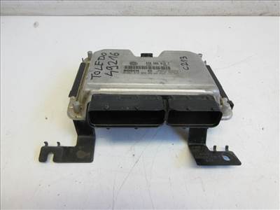 Seat Toledo (1M) motorvezérlő 038906012T 0281010060