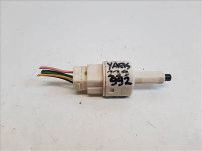 Toyota Yaris (XP90) féklámpa kapcsoló