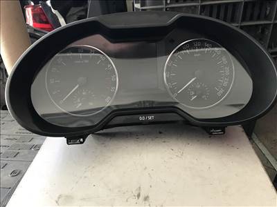 Skoda Octavia III 2,0 CR * óracsoport 5e0920861e