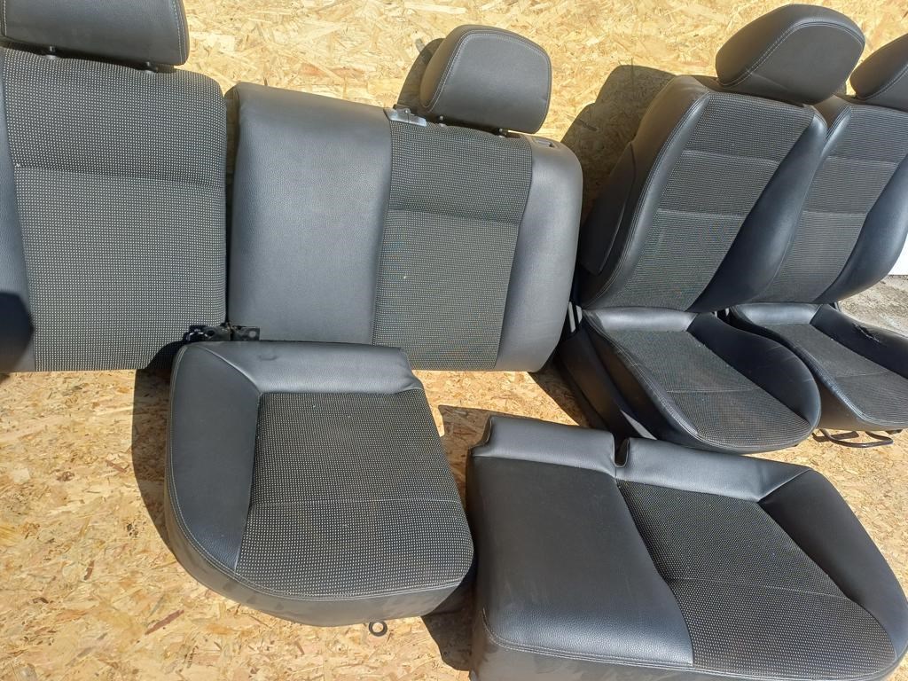 Opel Astra H (2004-2009) Félbőr Ülés Szett  2. kép