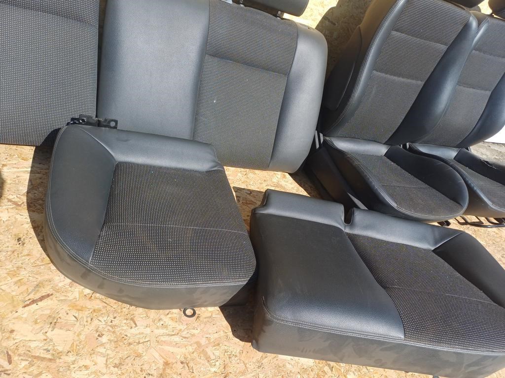 Opel Astra H (2004-2009) Félbőr Ülés Szett  4. kép