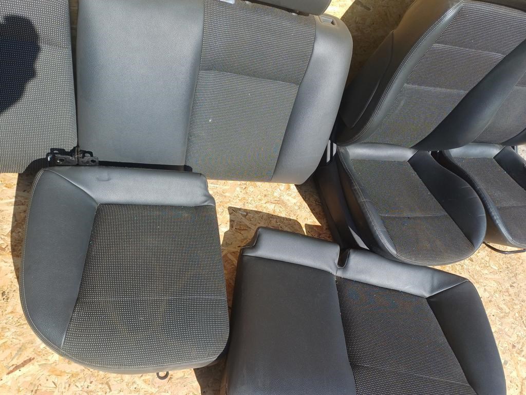 Opel Astra H (2004-2009) Félbőr Ülés Szett  8. kép