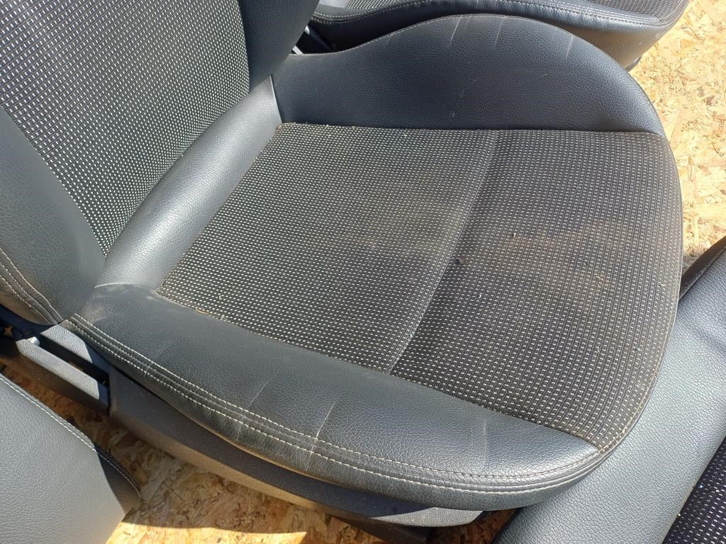 Opel Astra H (2004-2009) Félbőr Ülés Szett  9. kép