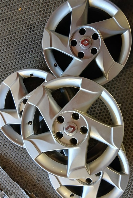  Renalt Trafic Opel Vivaro 2013 5x114.3 6,5x16" használt (gyári felni) alufelni 2. kép