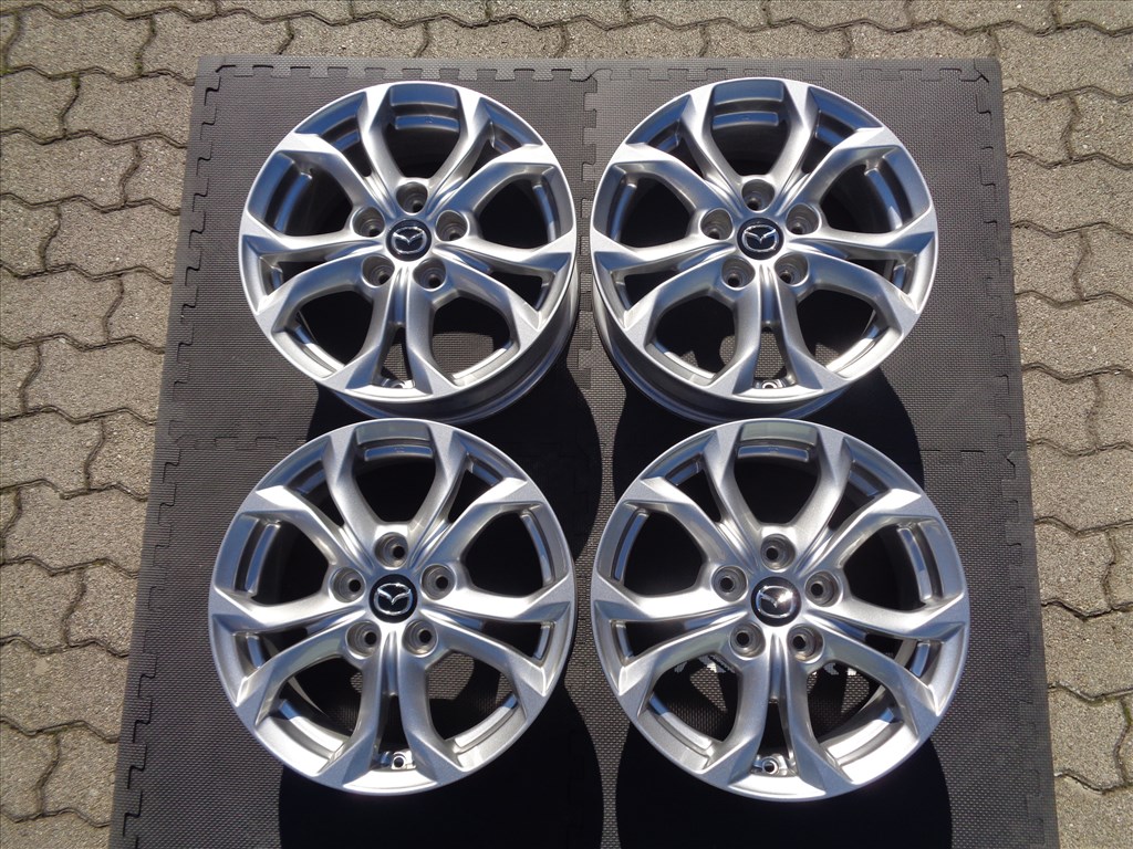 Mazda CX-3 gyári alufelni 16-os teljesen újszerű állapotban eladó.  1. kép