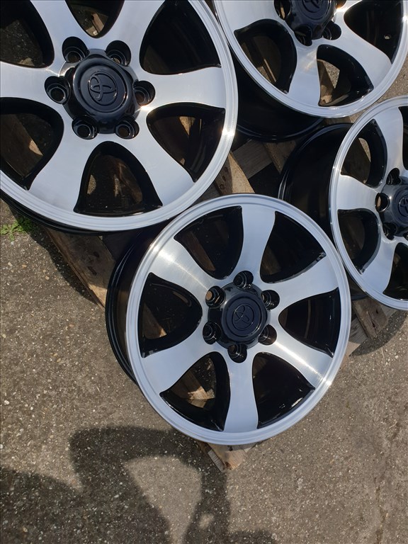 17" 6x139,7 Toyota Land Cruiser 3. kép