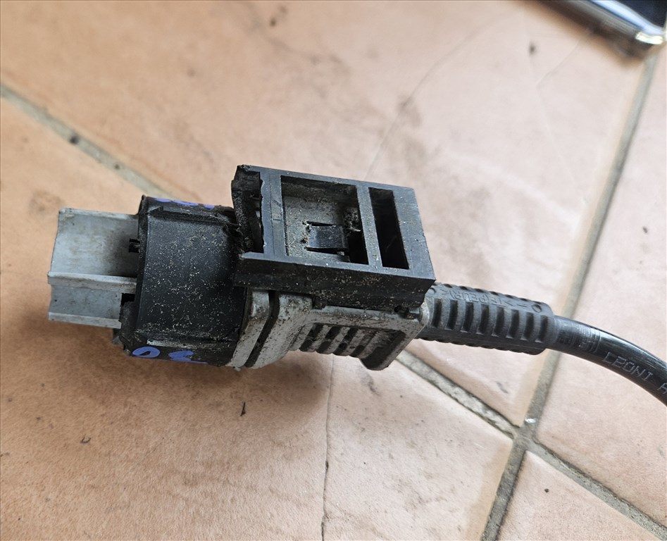 Opel Astra J 1.6 Turbo Első ABS kábel Ids+ 13253614 2. kép