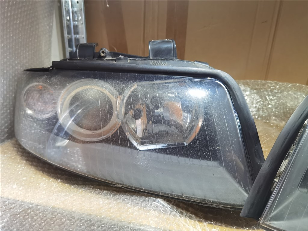Audi A4 (B6/B7) B6/B7 A4 b7 xenon fényszóró lámpa  8e0941003p 8e0941004p 4. kép