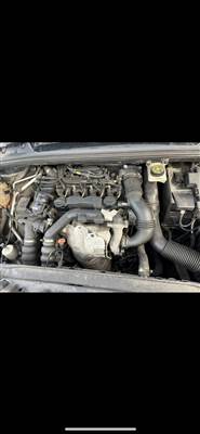 Peugeot 308 I 9HX komplett motor 137ezer KM!