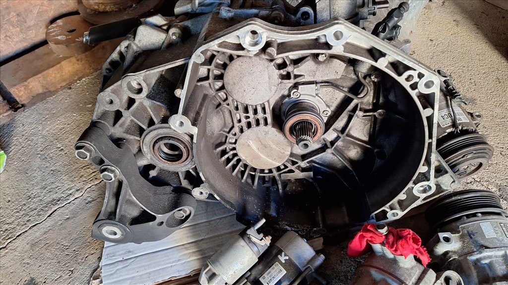 Opel Astra K sebességváltó 1.6 biturbó B16DTR 2. kép