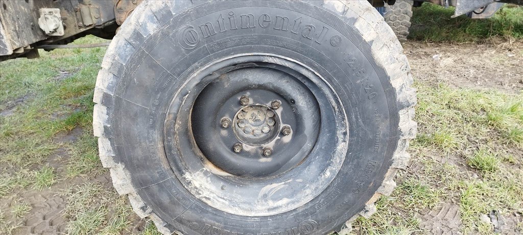 R0302 69 4db ÚJ Continental MPT80 12.5 R20 335 80  CSAK GUMI 4. kép