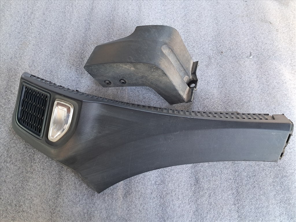 Dacia Duster II Bal első sárvédő díszléc  1. kép