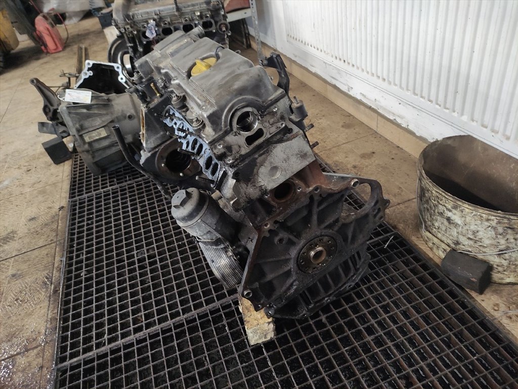 Opel Zafira A 2.0 DTI 16V fűzött blokk hengerfejjel  y20dth17h95209 4. kép