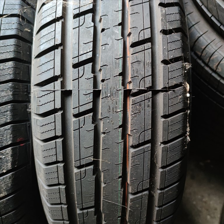 225/65 R17 ÚJ!! Waterfall négyévszakos gumi 30000ft a 2db/251/ 2. kép