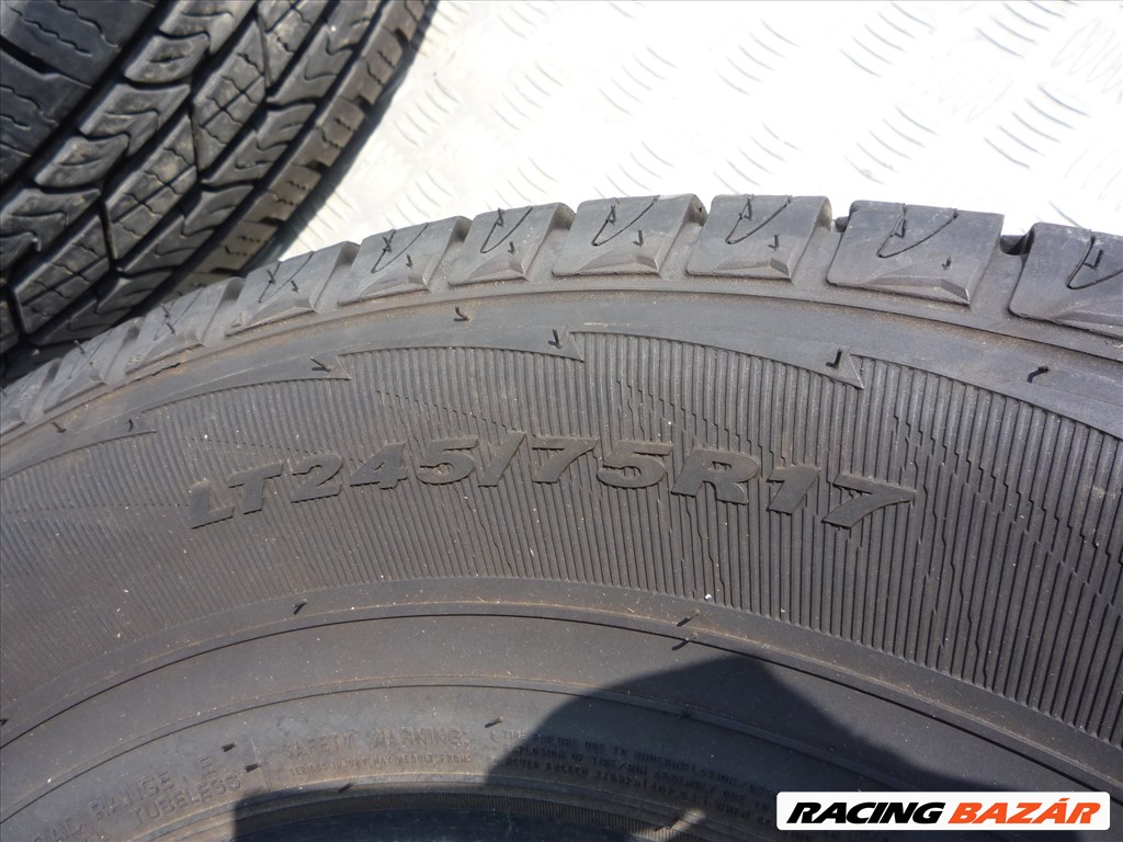 245/75R17 Nexen 4évszakos garnitúra teljesen újszerű állapotban eladó! 9. kép