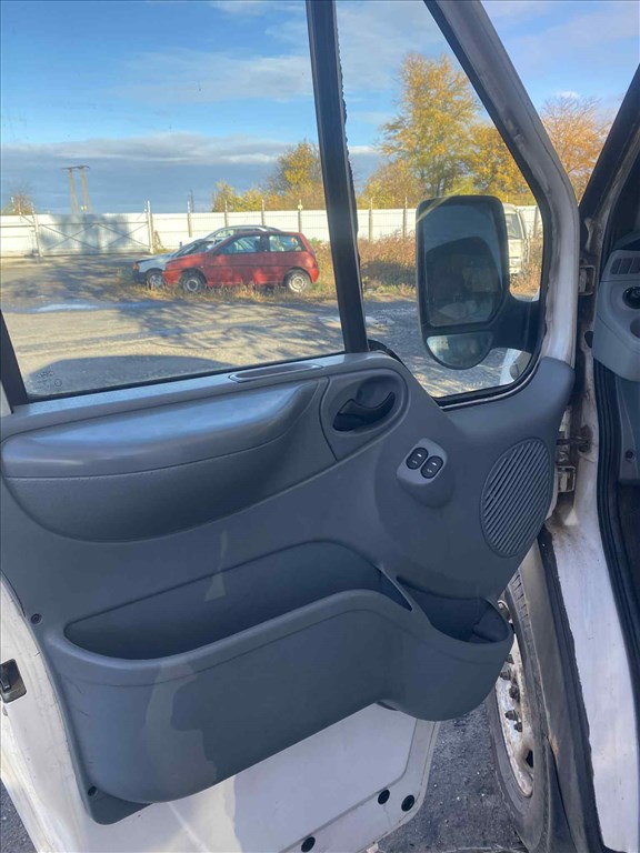 Ford Transit Mk7 bontott alkatrészei JXFA motor, váltó 2.4 tdci  2. kép