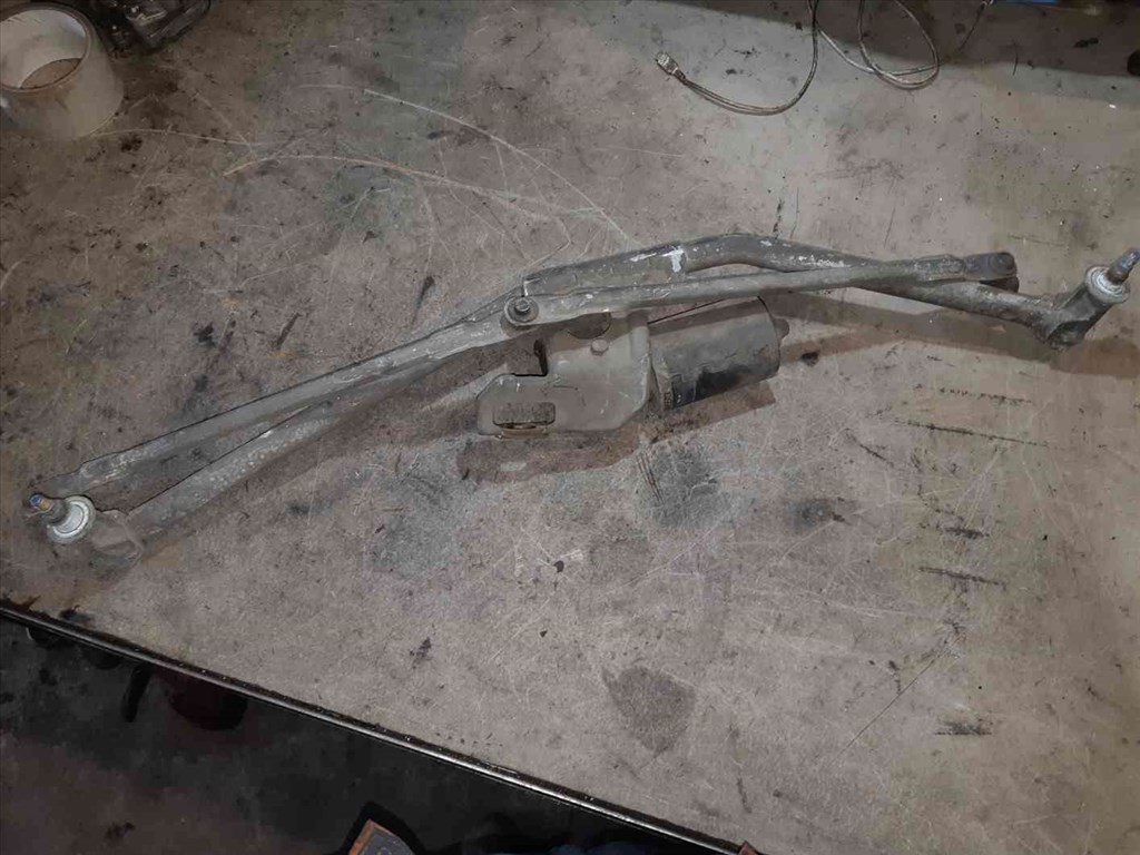 Volkswagen Transporter T4 91-03 Elsõ Ablaktörlõ Motor ቛõ Ablaktörlõ Mechanika 701955113 1. kép