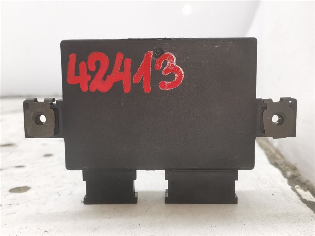 VW POLO CLASSIC (6KV2/ 6V5/ 9J2/ 9J4) 75 1.6 Immobilizer Elektronika #42413# 6X0953257 2. kép