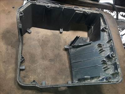 Volkswagen Transporter T5 Biztosítéktábla / Relé Tábla Burkolat
