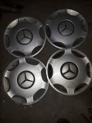 Mercedes C W202 Dísztárcsa Garnitúra