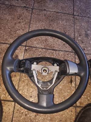 Suzuki Swift III 04-10 Kormánykerék
