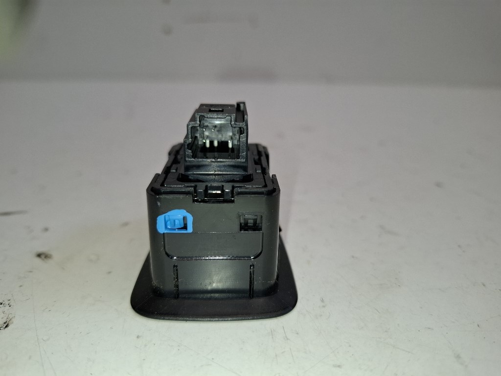 Renault Captur jobb elsõ ablakemelõ kapcsoló 254019868R 3. kép