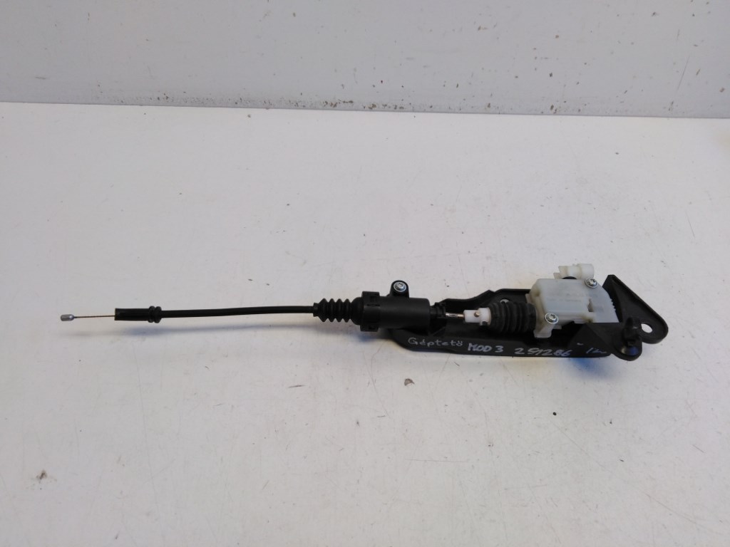 Tesla Model 3  motorháztetõ bowden 109879000C 1. kép