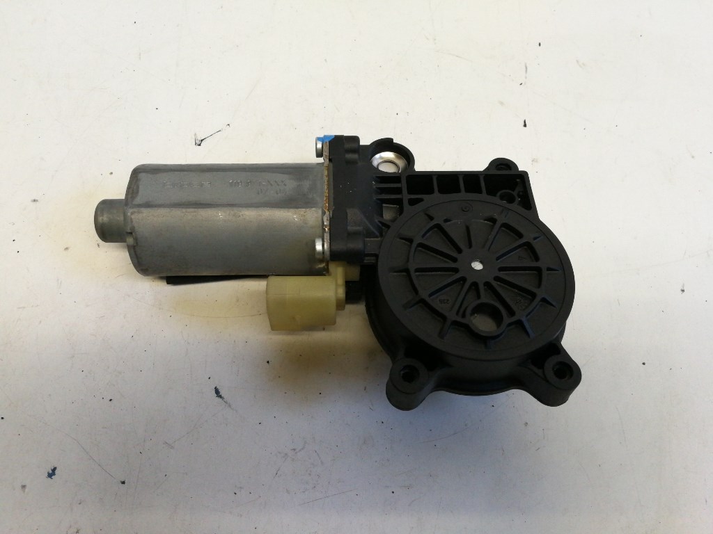 Volvo XC90 bal hátsó ablakemelõ motor 2. kép