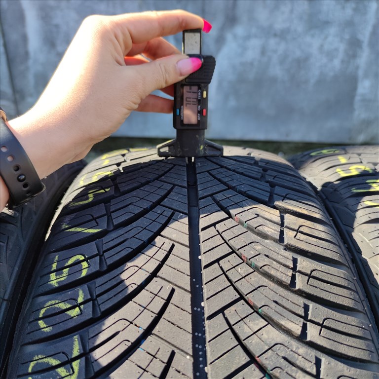 225/45 R17 Arivo négyévszakos gumi 99500ft a 4db/8/ 2. kép