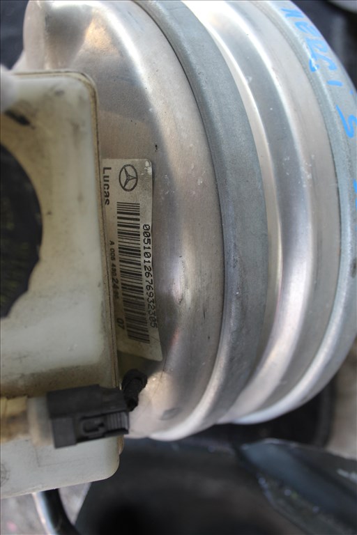 Mercedes S 320 W220, W215 Fékrásegítő devander tartállyal  a0054302430 2. kép