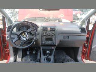 Volkswagen Touran I Kormányoszlop *136729*