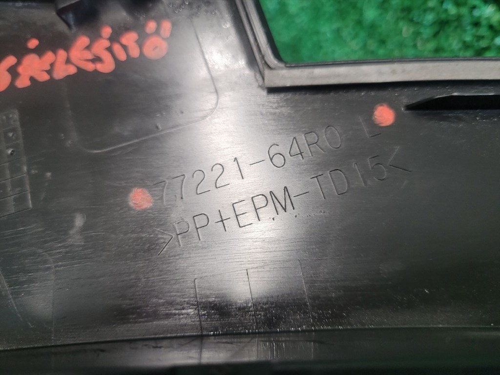 SUZUKI SX4 S-Cross II Bal első Sárvédő Szélesítő 7722164R0 7722164r0l 3. kép