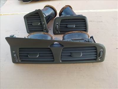 Volvo S60 műszerfal szellőzők eladók!