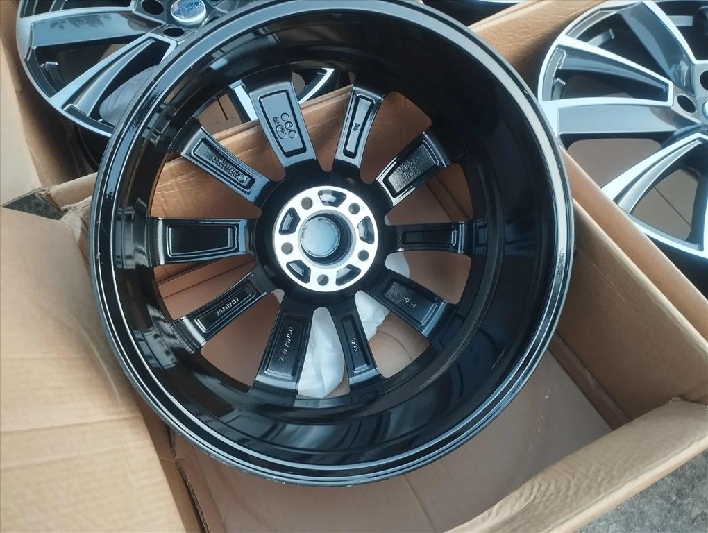 ÚJ 5x108 19 Aluett 89 Ford alufelni r19 " 7. kép