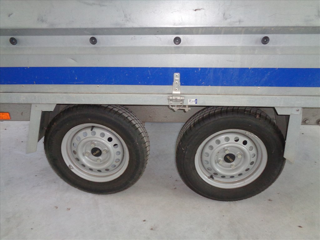 Blyss utánfutó 2. kép