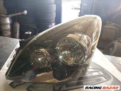 Toyota Corolla Verso BE fényszóró  stanley7105