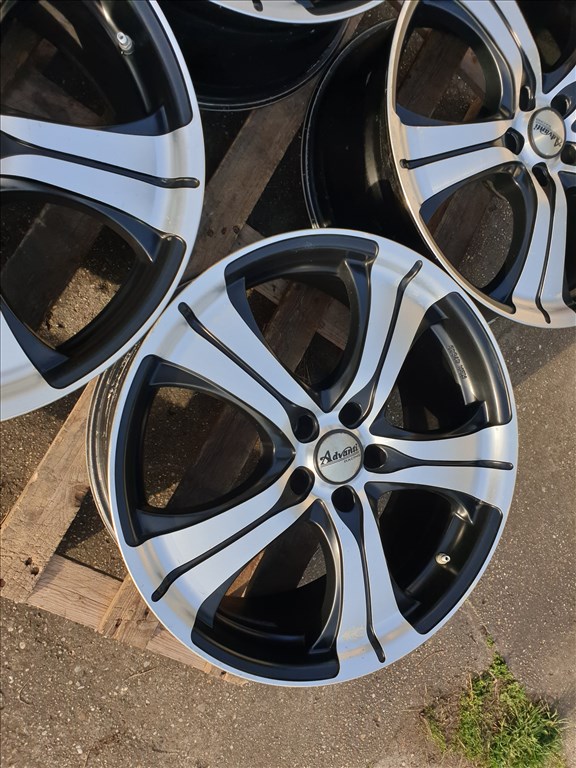 20" 5x114,3 Advanti Racing 3. kép