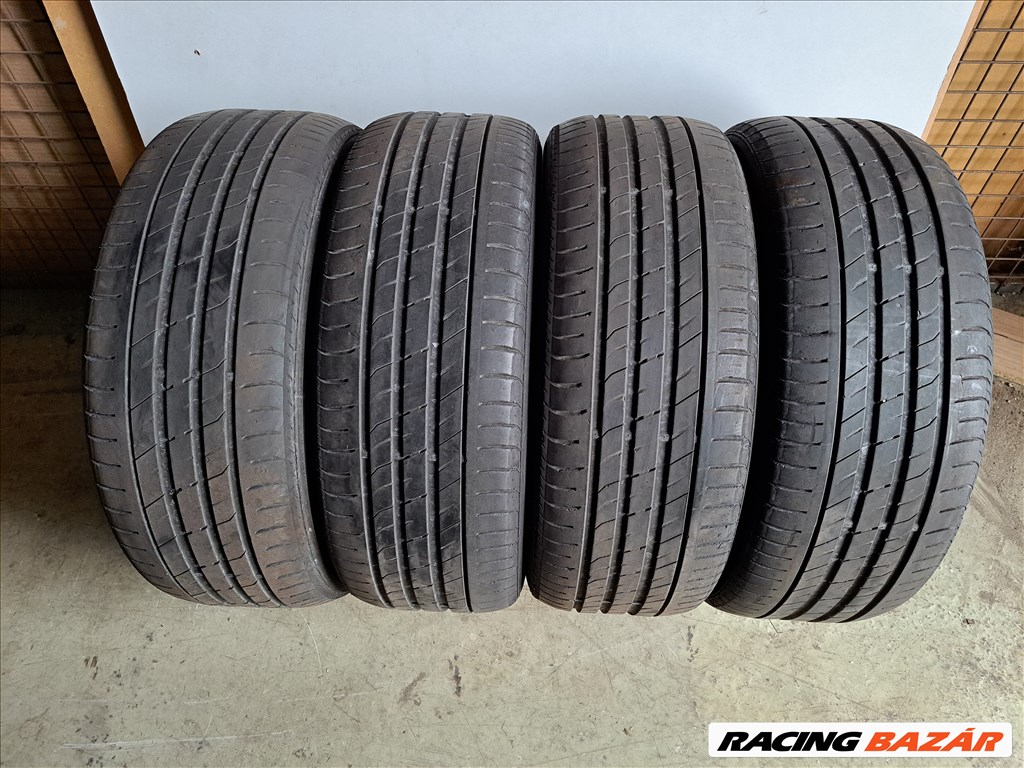 4db 225/50 R17 Nexen Nfera SU1 (Peremvédős) nyári gumi eladó!!! ára! 7500Ft/db 1. kép
