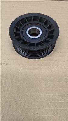 Univerzális szíj feszítőgörgő