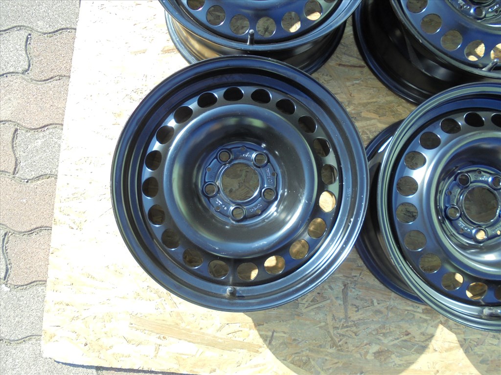 16-os új Alcar lemezfelni ( Mercedes ) eladó   3. kép