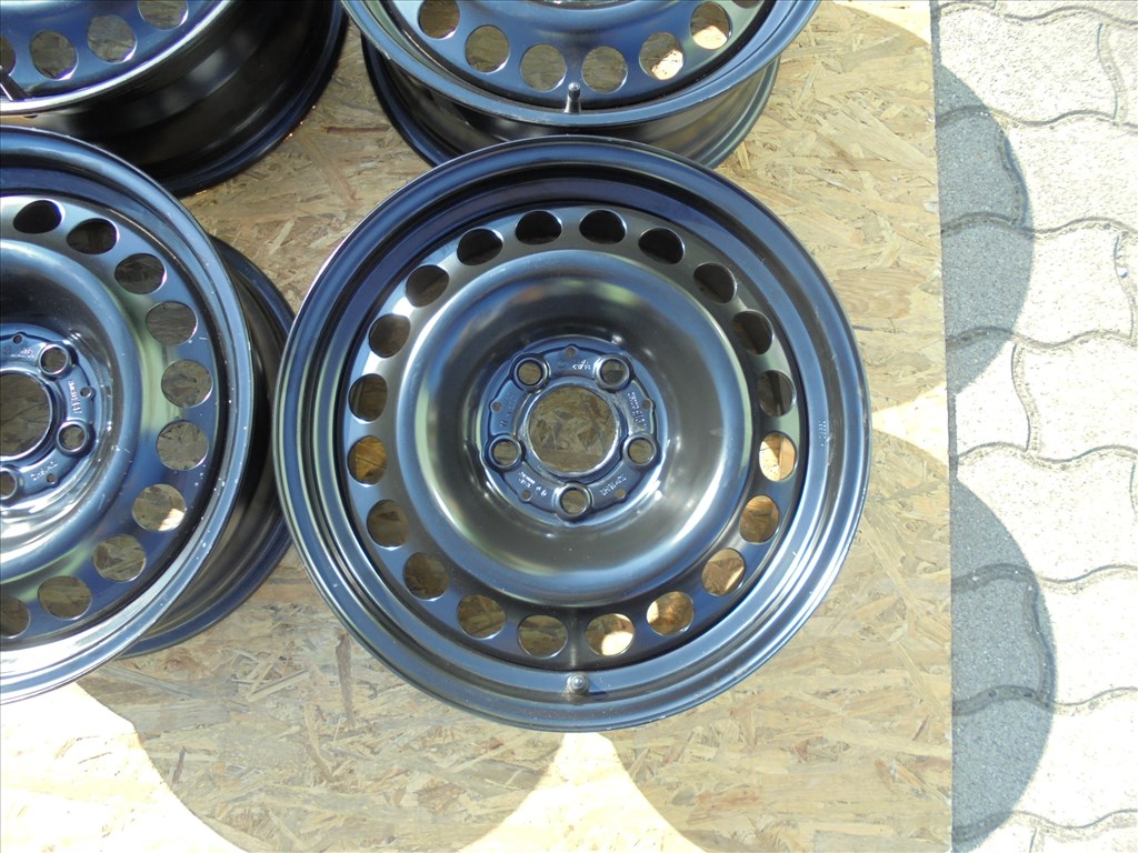 16-os új Alcar lemezfelni ( Mercedes ) eladó   5. kép