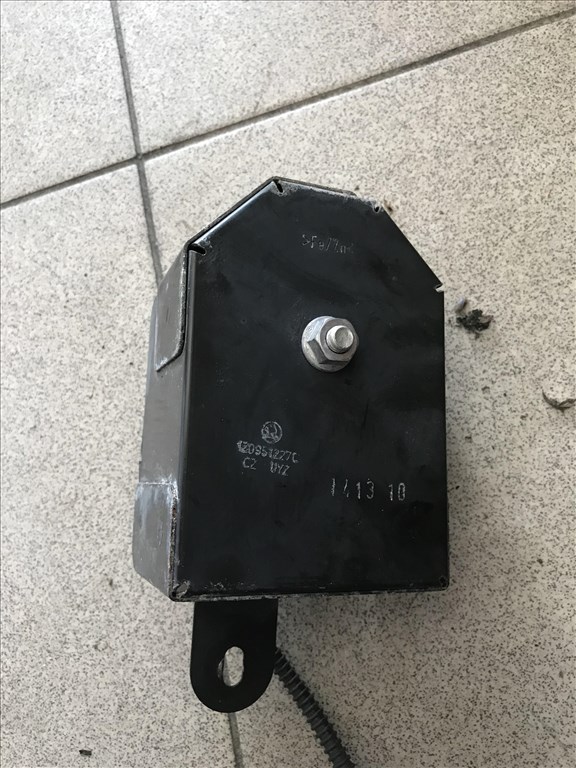 Seat León II 1P - riasztó hangszóró 1k8951605a 2. kép