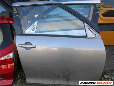 Suzuki Swift VI első ajtó bal-jobb