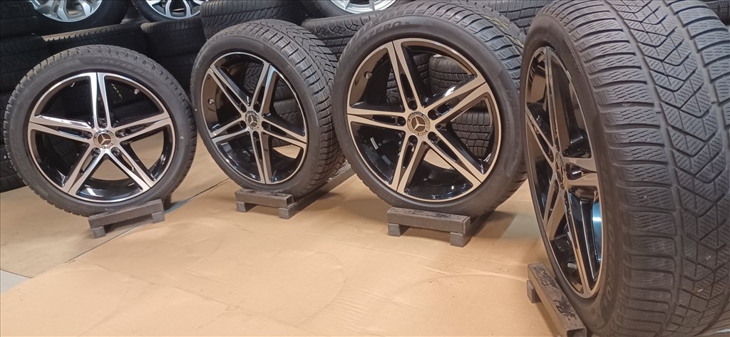 Mercedes A B CLA W177 5x112 7,5x18 225/45 R18 téli gumikkal 4db 7. kép