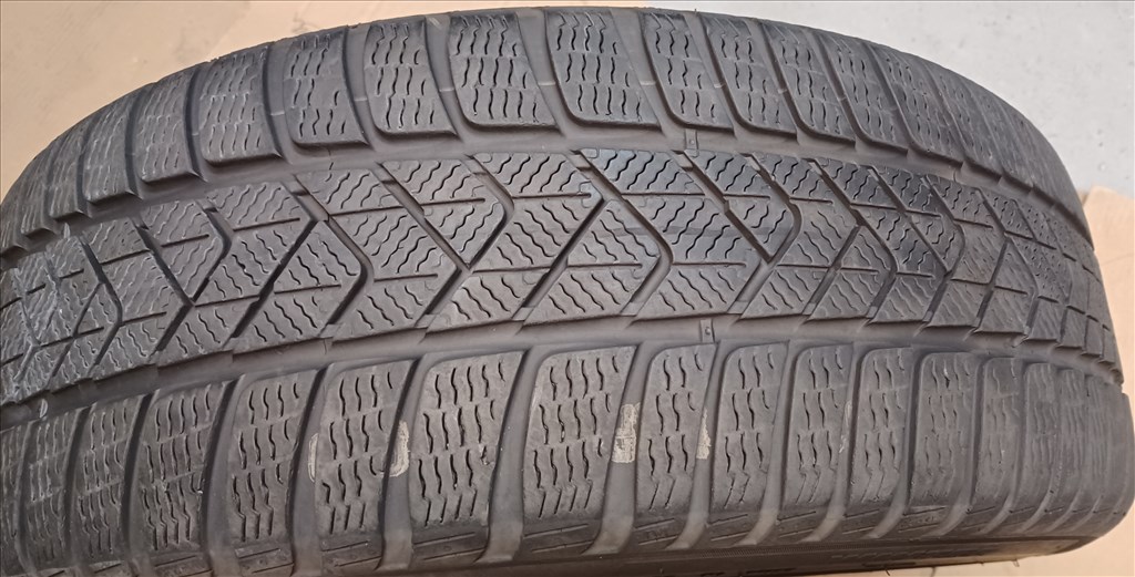 Mercedes A B CLA W177 5x112 7,5x18 225/45 R18 téli gumikkal 4db 9. kép