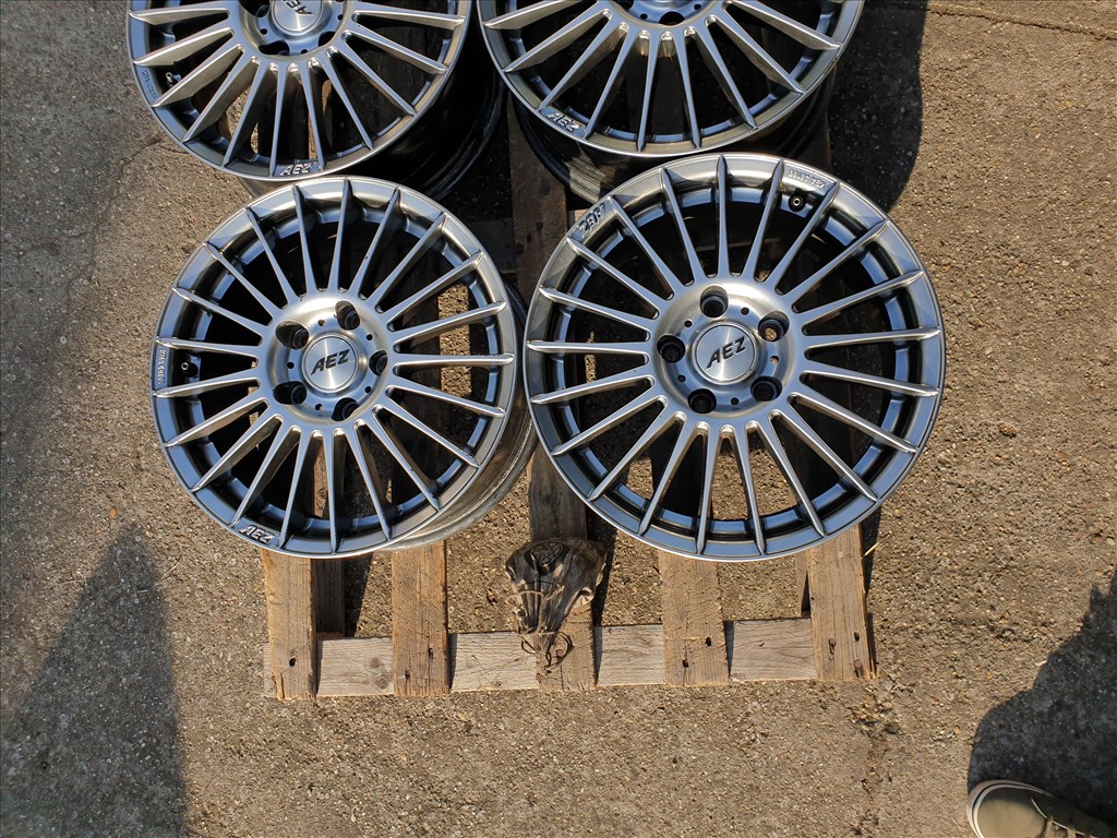 16" 5x114,3 AEZ 2. kép