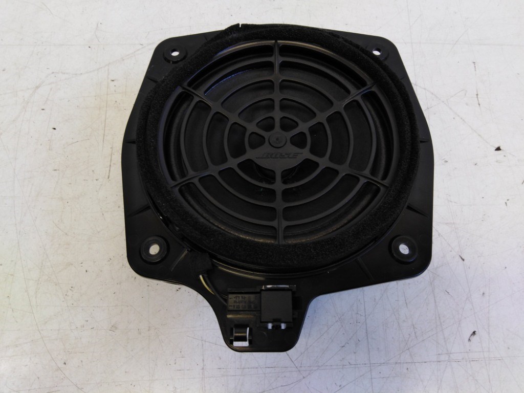 Audi A3 3 ajtós (8P) jobb hátsó hangszóró 8H0035411A 1. kép