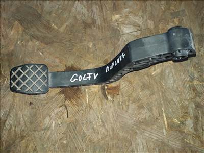 Volkswagen Golf V Kuplung Pedál