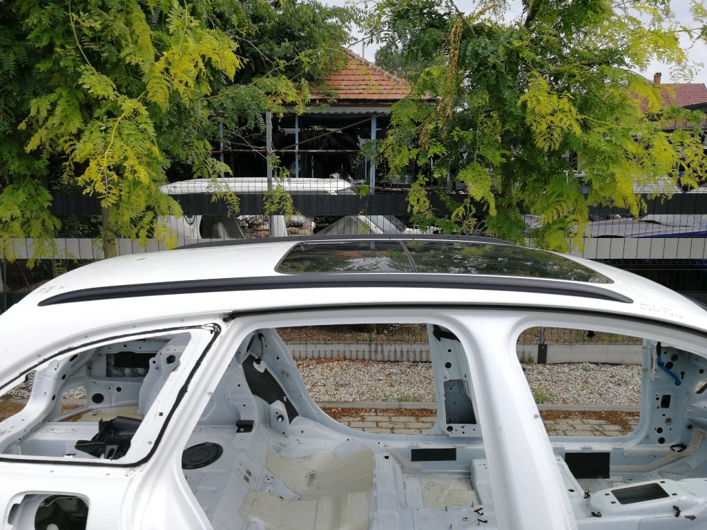 Audi A4 kombi (8K B8) jobb tetõcsomagtartó 1. kép